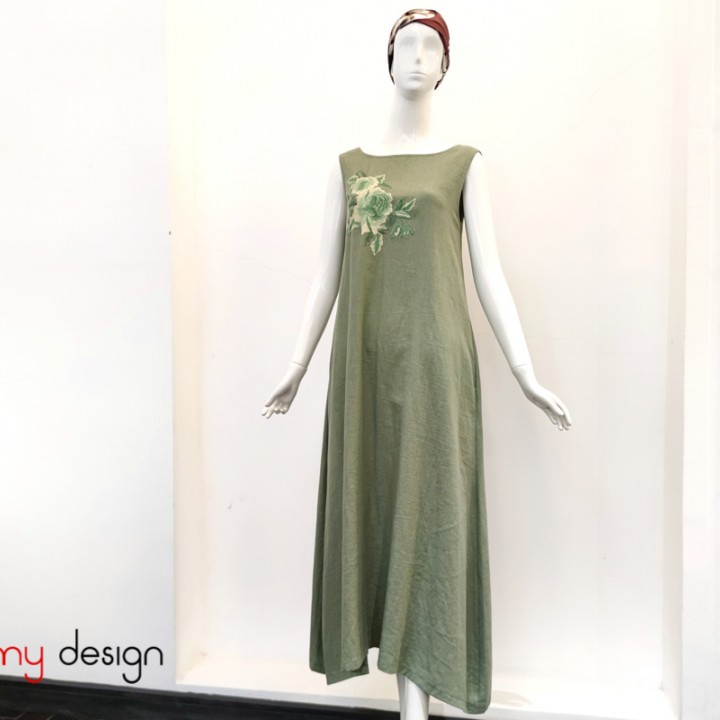 Round neck dress with confederate rose embroidery